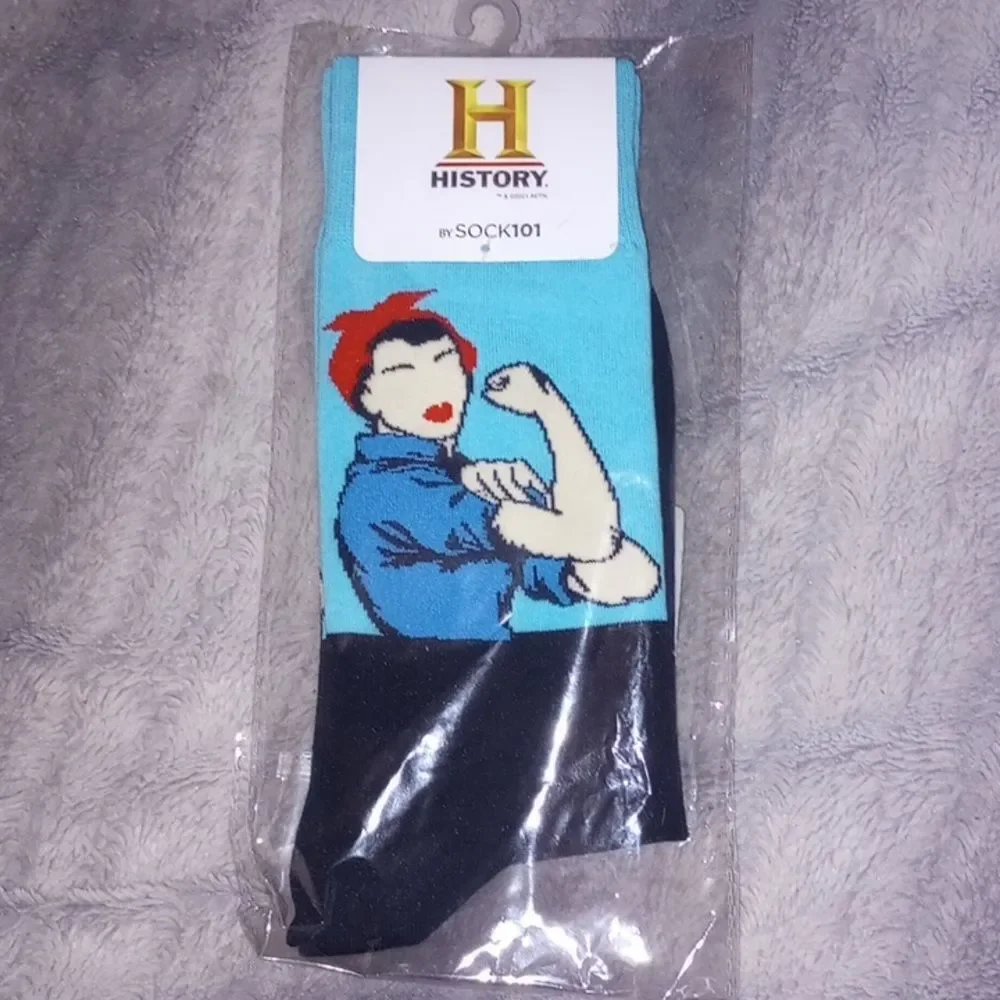 The History Channel Rosie The Riveter Knit Socks NWT